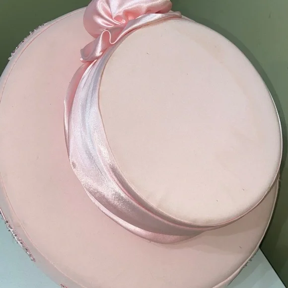 Beautiful Dress Hat / Church Hat by Gospel display picture 1